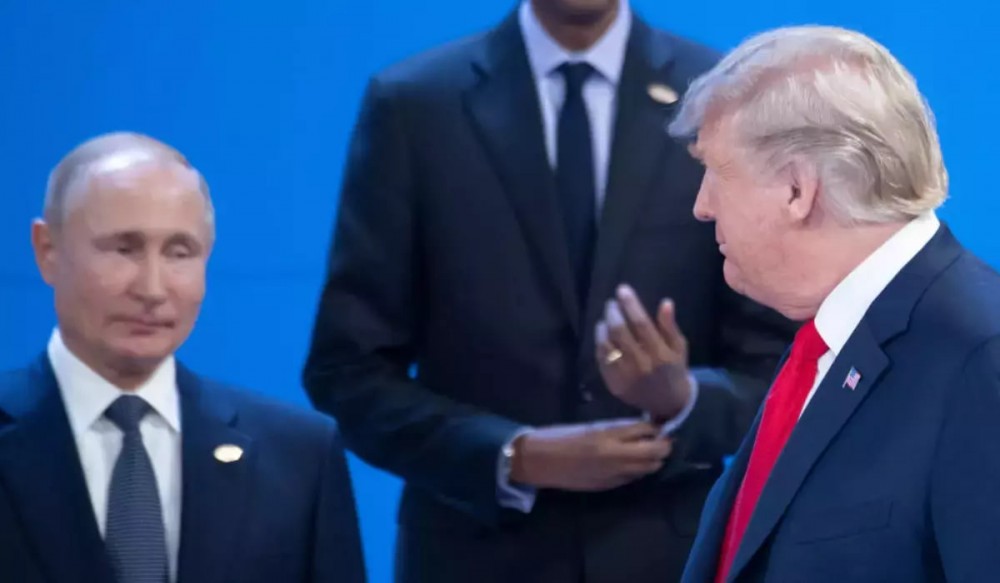 Donald Trump a evitat să îl numească „dictator” pe Vladimir Putin